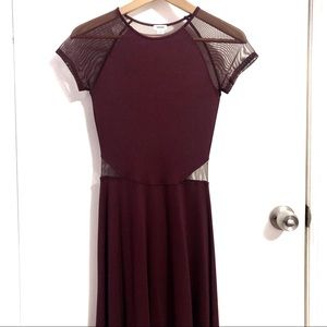 Maroon Short Sleeve Dress